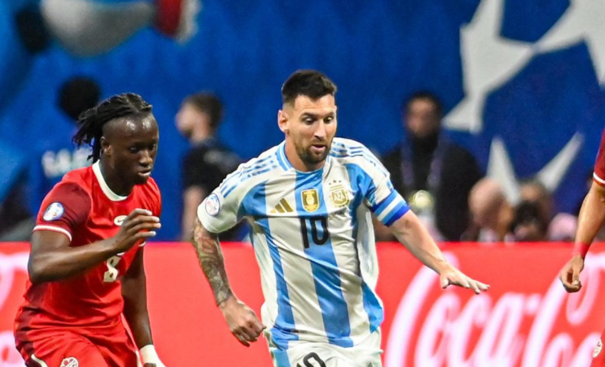 Argentina Secures 2-0 Win