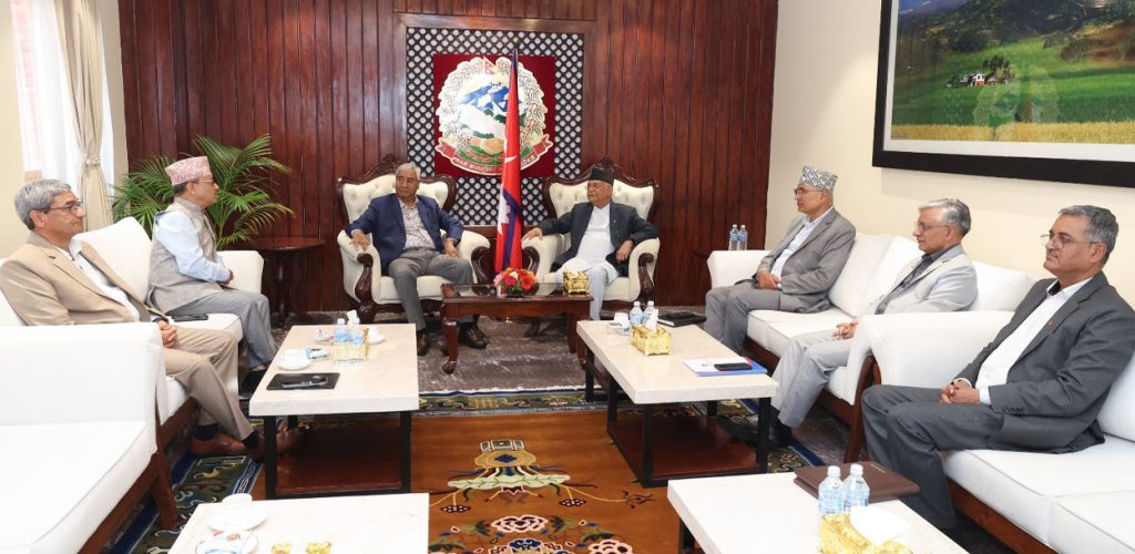 बागमतीको विवादबारे एमालेको चासो, कांग्रेसको जवाफ- आन्तरिक विषय आफैं मिलाउँछौं Baluwatar baithak by Ditible