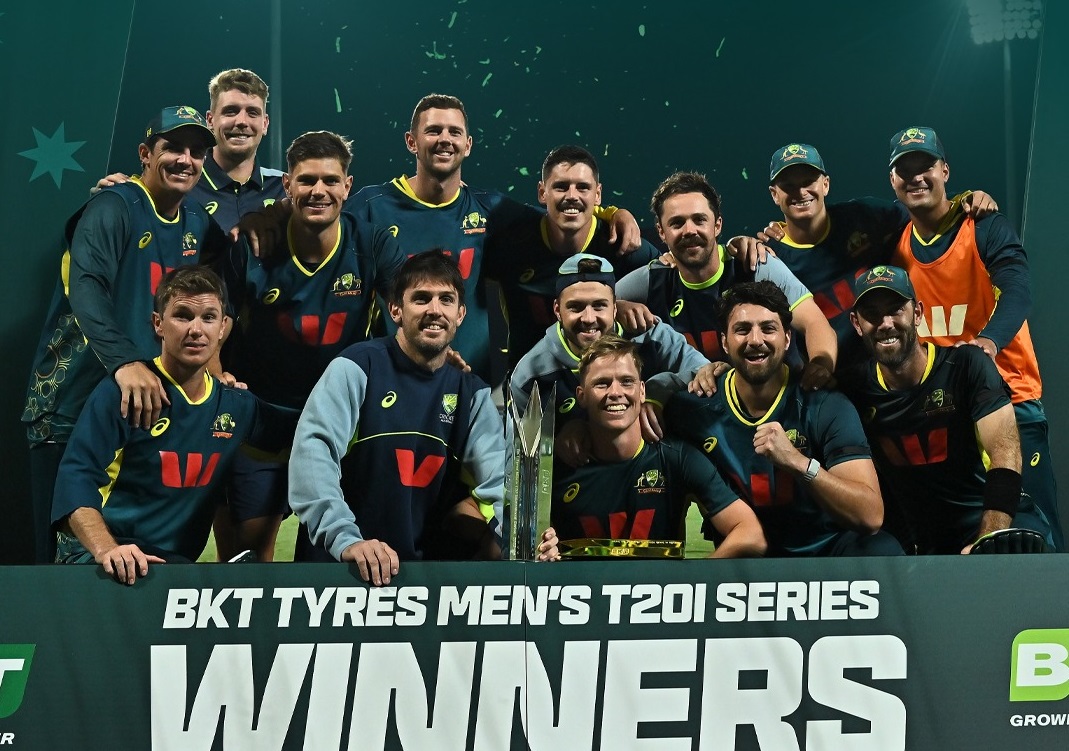 म्याक्सवेलको उत्कृष्ट प्रदर्शनले अस्ट्रेलियालाई टी-२० शृङ्खला -वाइरिबल australia by Ditible