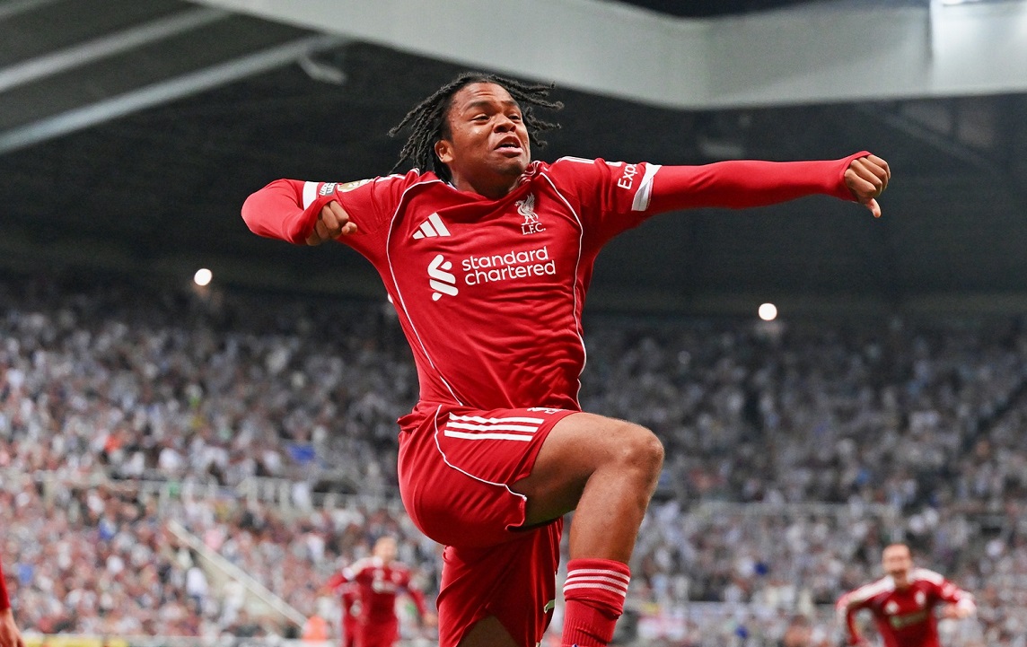 न्युकासलविरुद्ध लिभरपुलको सनसनीपूर्ण जित, १६ वर्षका रियोकाे निर्णायक गाेल -वाइरिबल livcerpool by Ditible