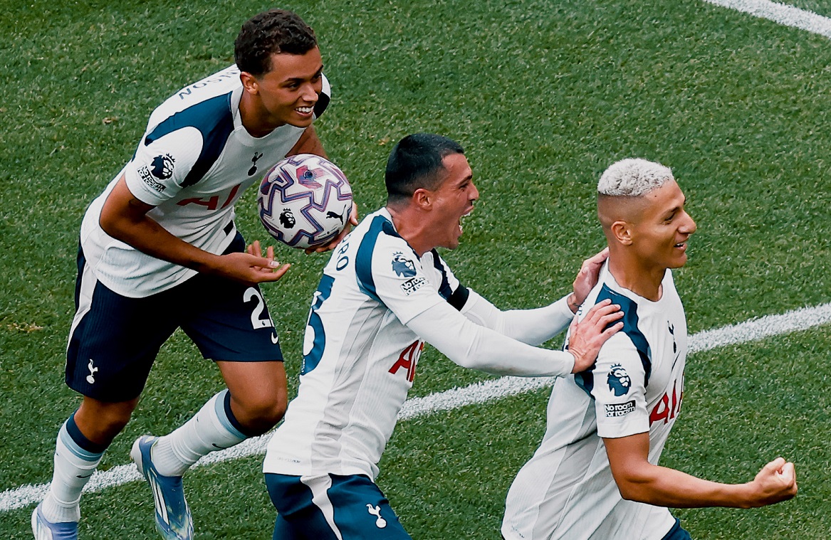 richarlison by Ditible