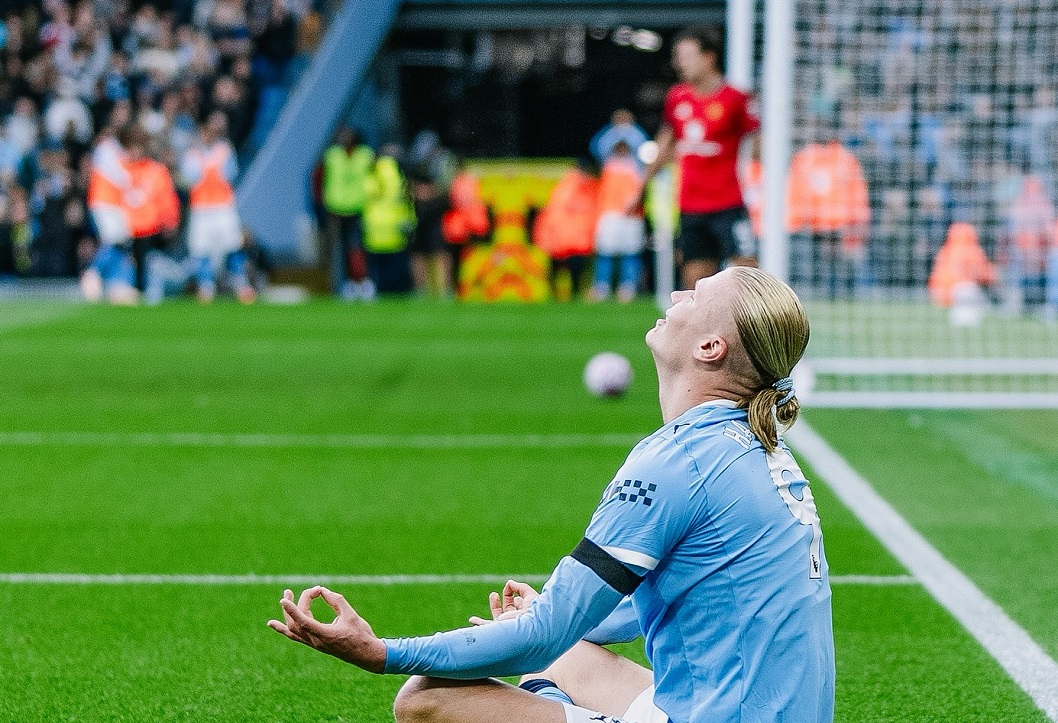 म्यानचेस्टर डर्बीः युनाइटेडमाथि सिटीको सानदार जित -वाइरिबल city by Ditible