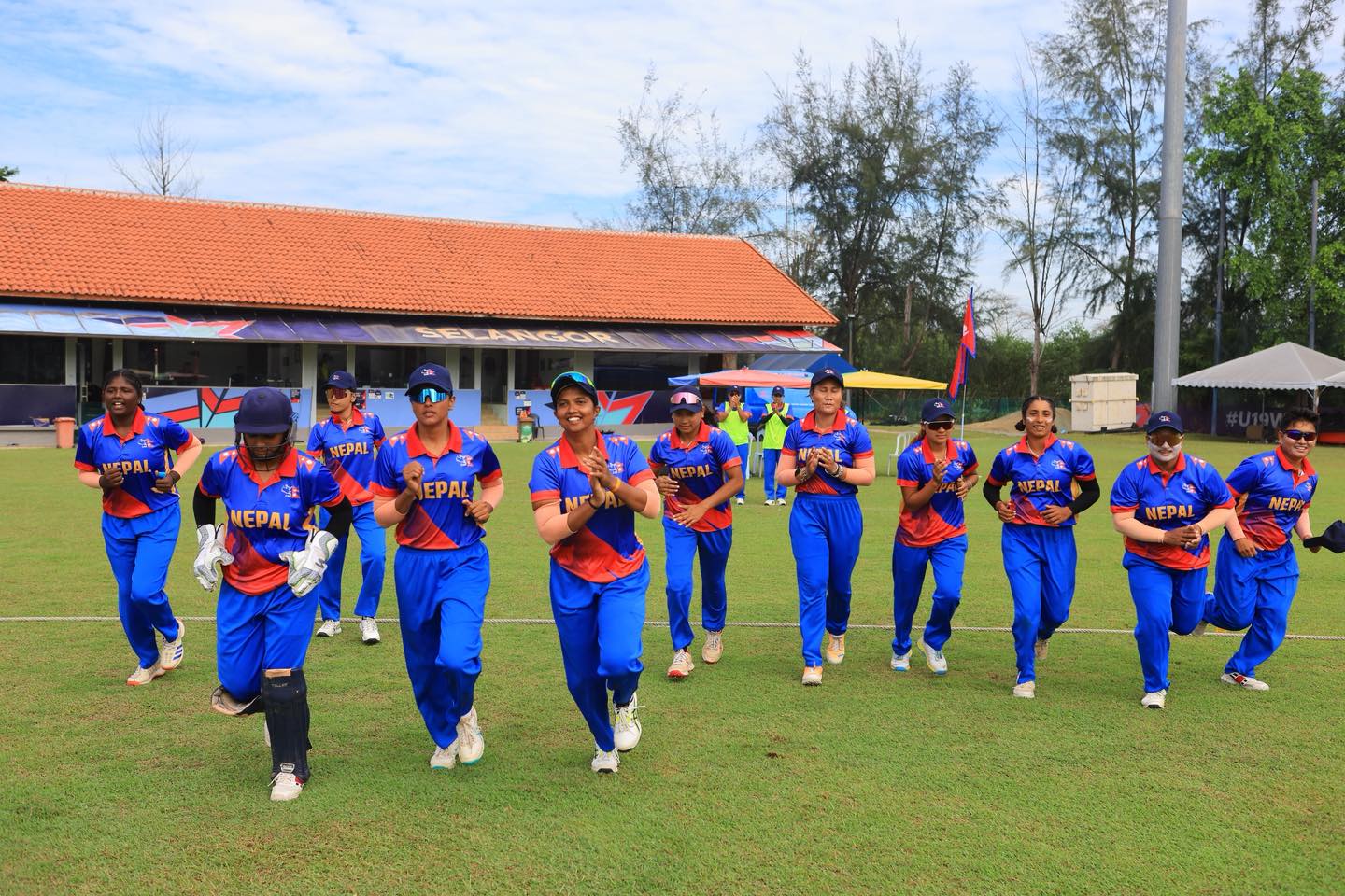 नेपालले मलेसियाविरुद्ध पहिले बलिङ गर्ने -वाइरिबल 558492074 1258719739617737 5434583096250752209 n by Ditible