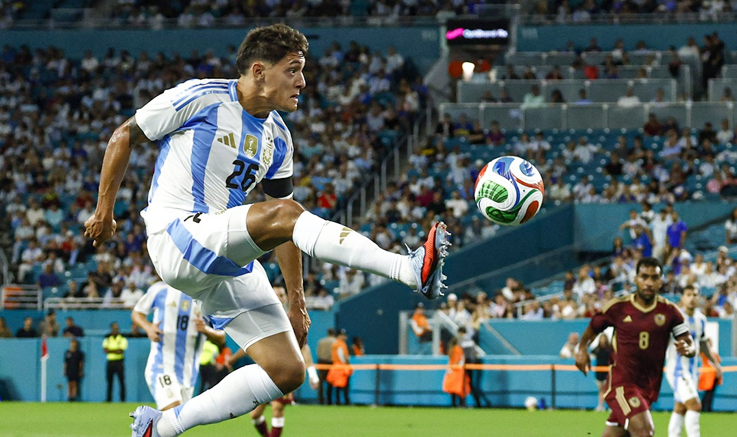 अर्जेन्टिनाले भेनेजुएलालाई हरायो -वाइरिबल argentina by Ditible