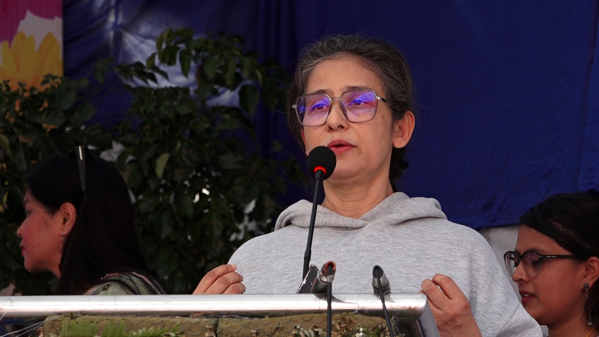 manisha koirala by Ditible